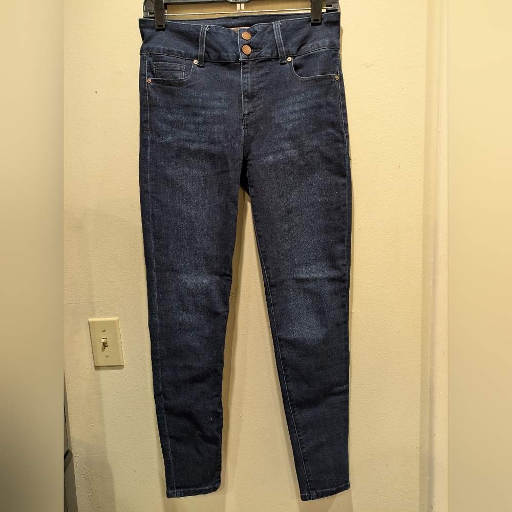 Shoe Dazzle Dark Blue Skinny Jeans Size 28